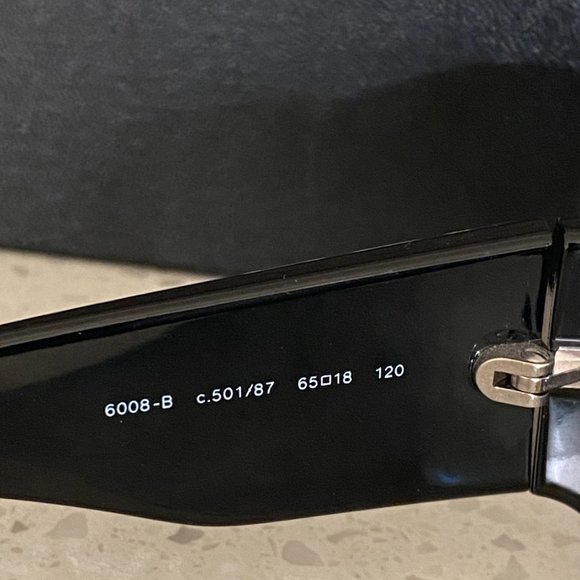 Chanel Black Sunglasses with Black Swarovski Crystals 🖤 - Picture 5 of 6